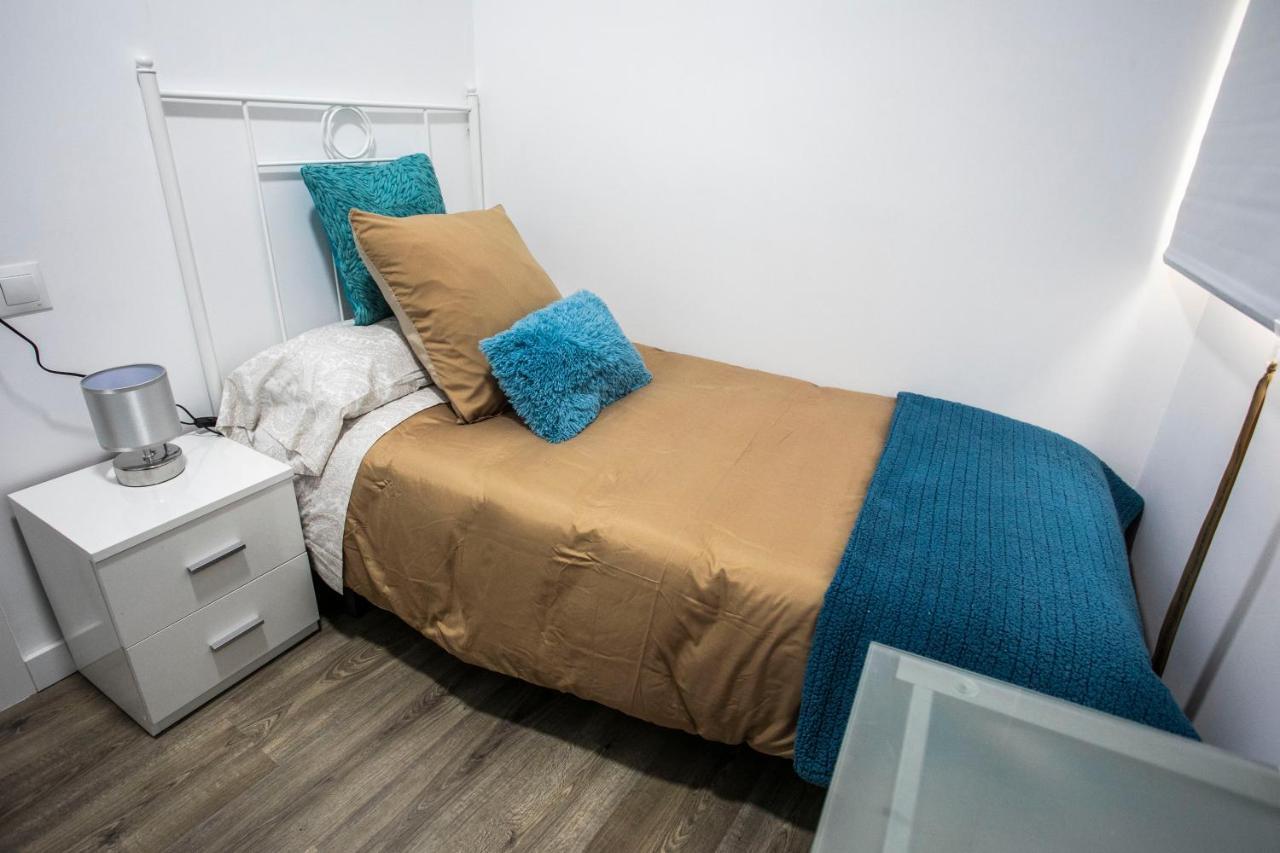 Apartamento Renovado Y Confortable En El Centro De Granada Exterior photo